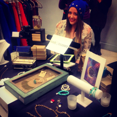   limcollege.edu staff Staff Profiles Desktops & Documents mfinnin My Documents My Pictures Website images blog photos mcdermott 121112 table resized 600