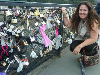   limcollege.edu staff Staff Profiles Desktops & Documents mfinnin My Documents My Pictures Website images paris blog 061511 resized 600