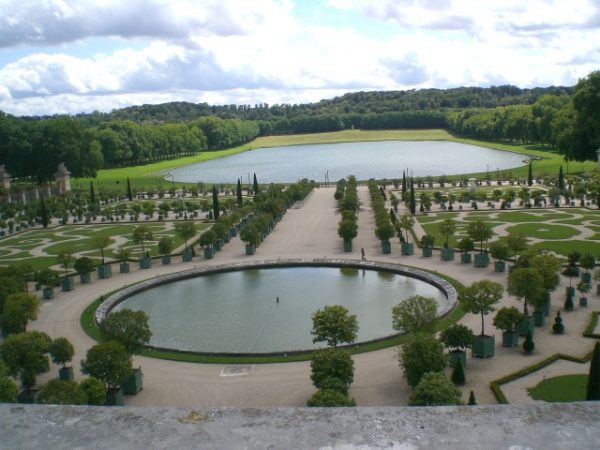   limcollege.edu staff Staff Profiles Desktops & Documents mfinnin My Documents My Pictures Versailles1 resized 600