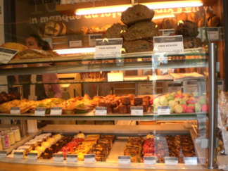   limcollege.edu staff Staff Profiles Desktops & Documents mfinnin My Documents My Pictures Website images study abroad blogs paris sweets2 resized 600