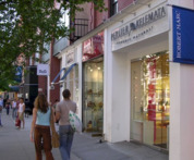   limcollege.edu staff Staff Profiles Desktops & Documents mfinnin My Documents My Pictures Website images soho shopping resized 600