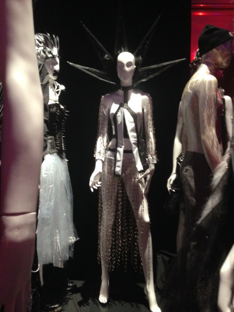 Erin Meade - Mannequin