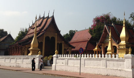   limcollege.edu root Profiles Faculty rclark Desktop Faculty Blogs 2013 Pics Fred Visit to Laos Temple from street resized 600
